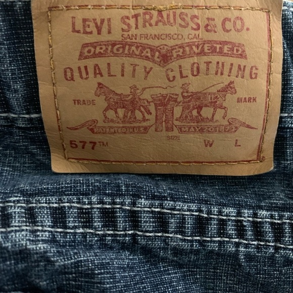 Levi's 577 Highrise Loose Fit Crop Ladies Size 14 Jeans Medium Wash 100% Cotton - Picture 7 of 10